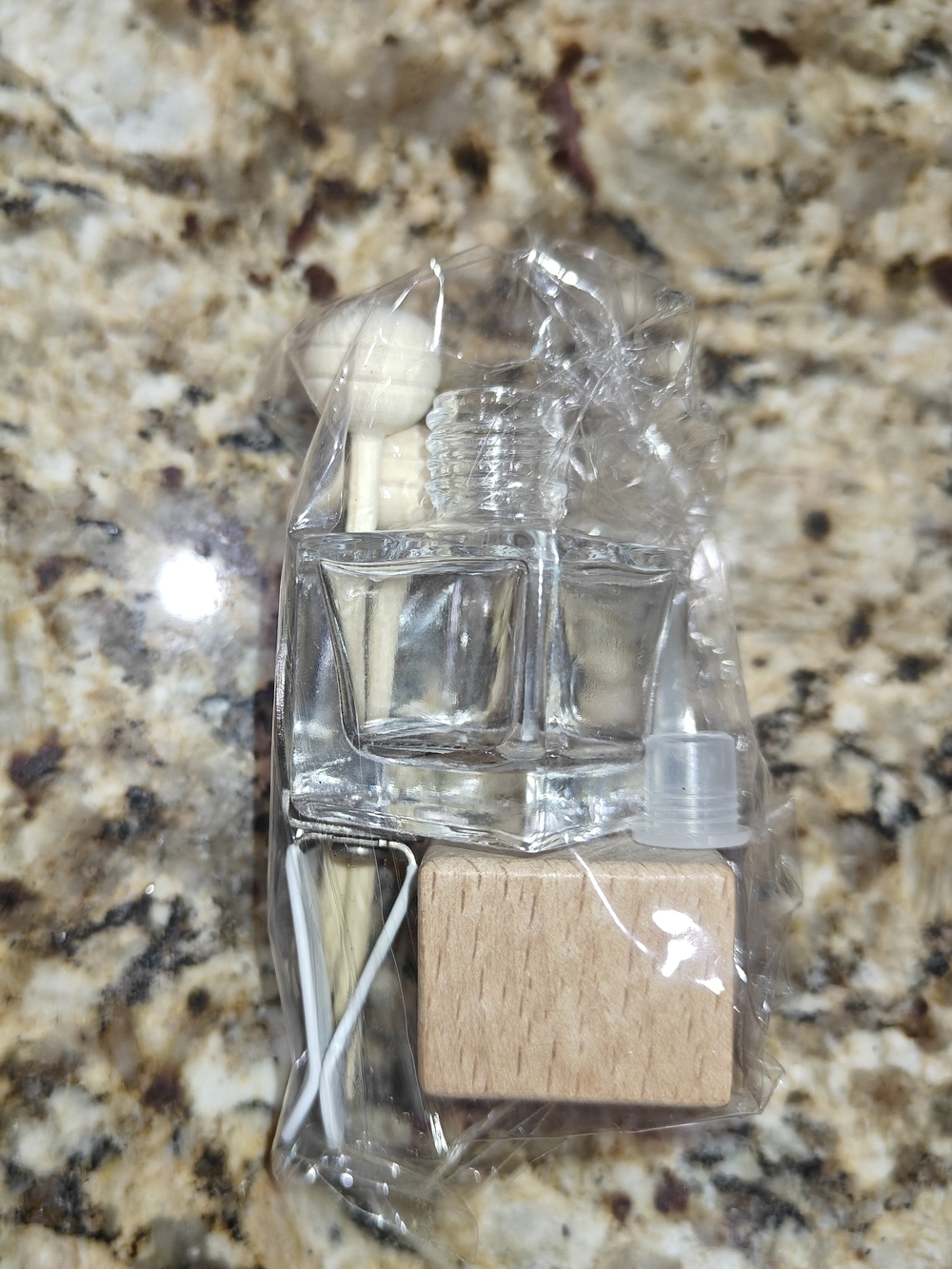 Mini Wooden Reed Diffuser Kit